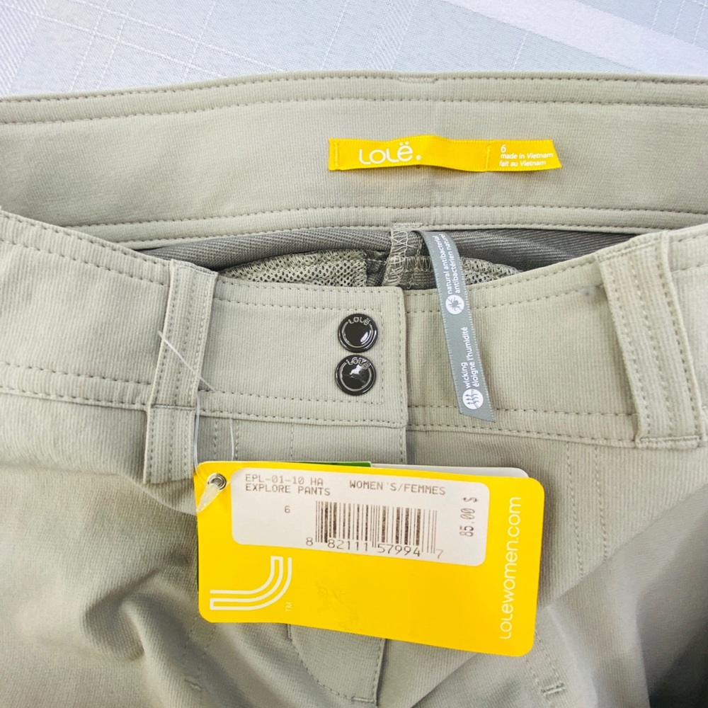 Lolë Explore Hiking Capri Pants Moisture Wicking Antibacterial Beige Size 6 NWT - Picture 8 of 10